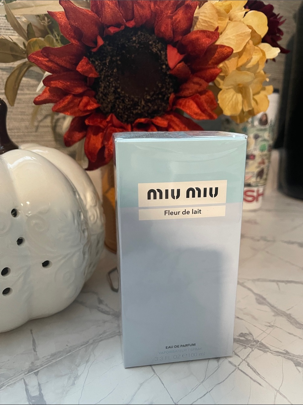 Miu Miu 3.3 oz Fleur de Lait NIB - Picture 2 of 5